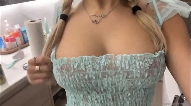 🔥 Breckie hill  page leaked private photo uncensored full