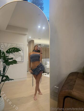 🔥 Breckie hill  page leaked private photo uncensored full