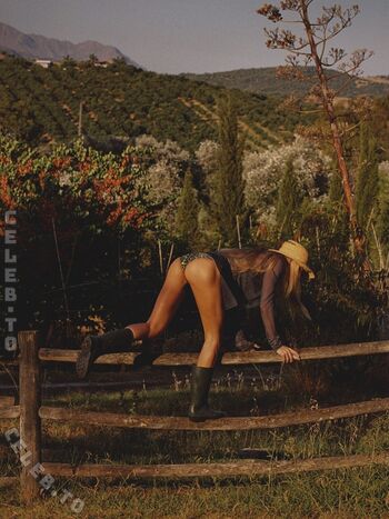 🔥 Candice swanepoel page leaked private photo uncensored full