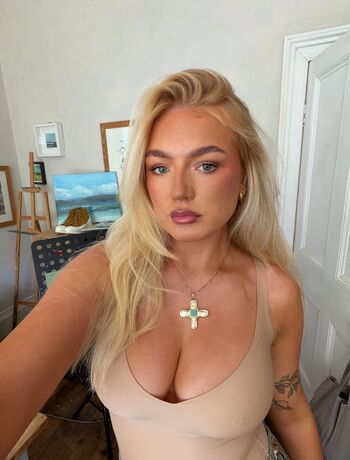 🔥 Cassiedavidsonx leaked private photo uncensored full