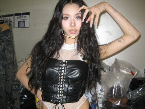 🔥 Chaeyoung page leaked private photo uncensored full