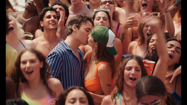 🔥 Chloe east leaked private photo uncensored full