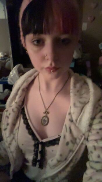 🔥 Chroniccherie leaked private photo uncensored full