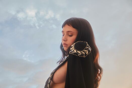 🔥 Clairo leaked private photo uncensored full