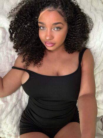 🔥 Corie rayvon leaked private photo uncensored full