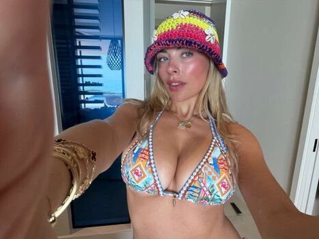 🔥 Corinna kopf  page leaked private photo uncensored full