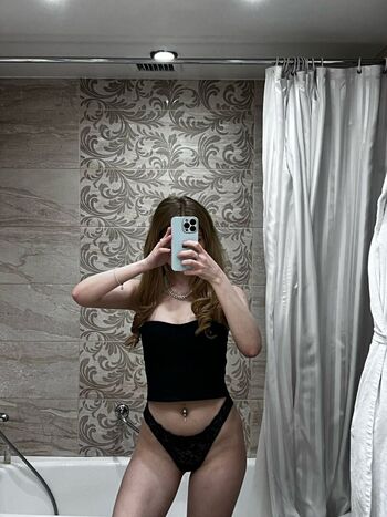 🔥 Crystallandysh page leaked private photo uncensored full