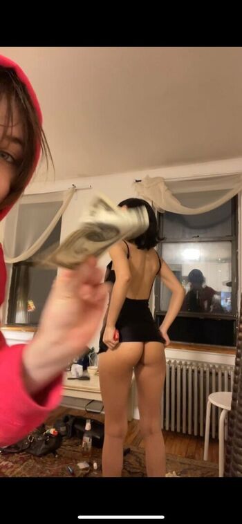 🔥 Cuntinbrooklyn leaked private photo uncensored full