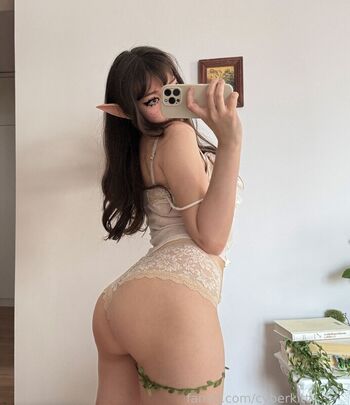 🔥 Cyberkitty page leaked private photo uncensored full