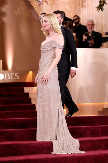 🔥 Dakota fanning page leaked private photo uncensored full