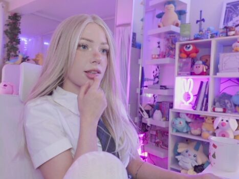 🔥 Dollblush leaked private photo uncensored full