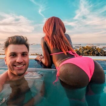 🔥 Dua pintu leaked private photo uncensored full