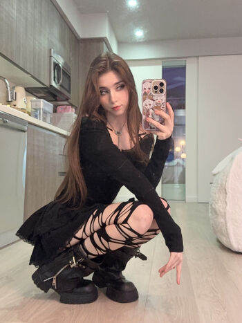 🔥 Duckie cos  page leaked private photo uncensored full