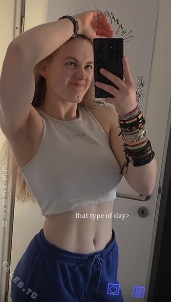 🔥 Einfachnurchristiinaa page leaked private photo uncensored full