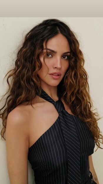 🔥 Eiza gonzalez  page leaked private photo uncensored full