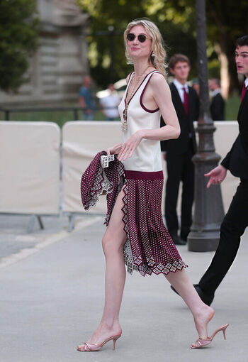 🔥 Elizabeth debicki page leaked private photo uncensored full