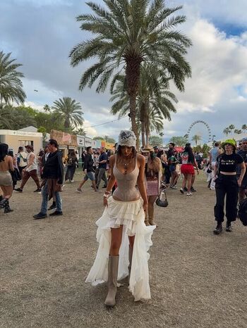 🔥 Ella cervetto leaked private photo uncensored full