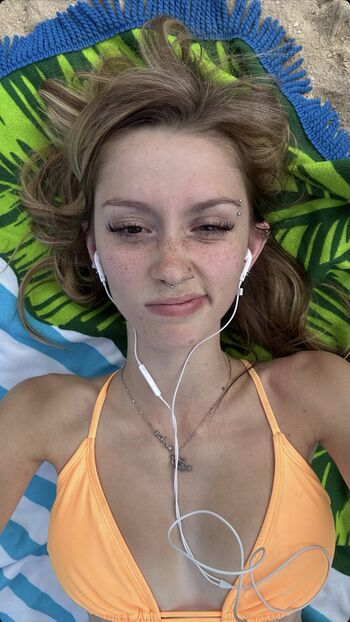 🔥 Ellesasmrr leaked private photo uncensored full
