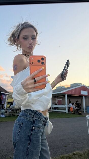 🔥 Ellesasmrr leaked private photo uncensored full