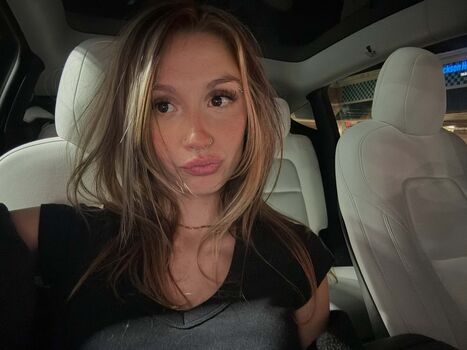 🔥 Ellesasmrr leaked private photo uncensored full