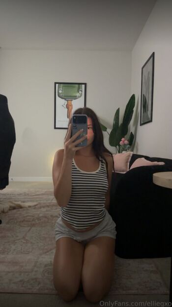 🔥 Ellie vandeel  page leaked private photo uncensored full