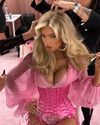 🔥 Elsa hosk leaked private photo uncensored full
