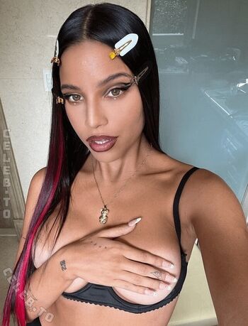 🔥 Emilia mernes page leaked private photo uncensored full