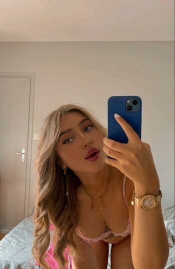 🔥 Emiliavssr leaked private photo uncensored full