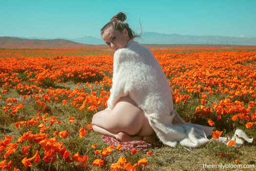 🔥 Emily bloom  page leaked private photo uncensored full