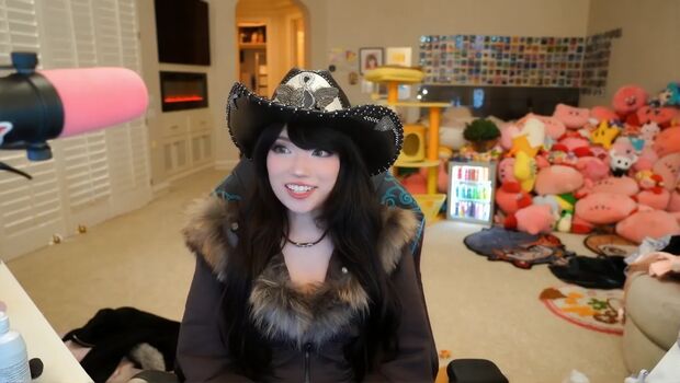 🔥 Emiru  page leaked private photo uncensored full