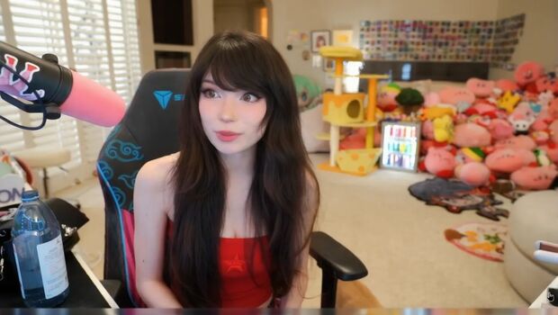 🔥 Emiru  page leaked private photo uncensored full