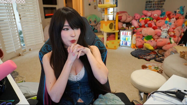 🔥 Emiru  page leaked private photo uncensored full