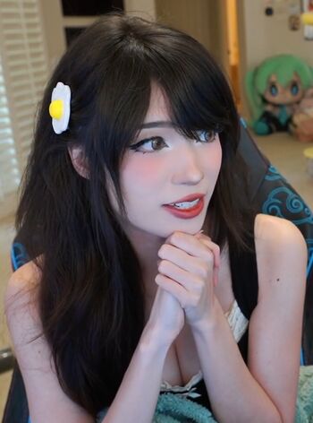 🔥 Emiru  page leaked private photo uncensored full