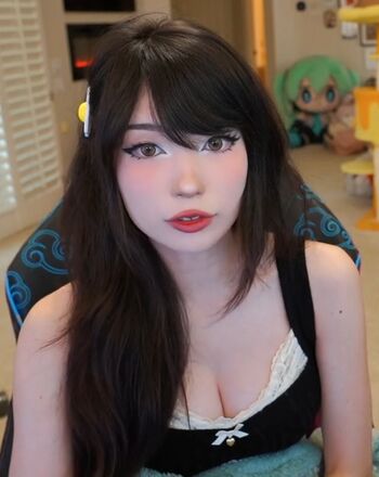 🔥 Emiru  page leaked private photo uncensored full