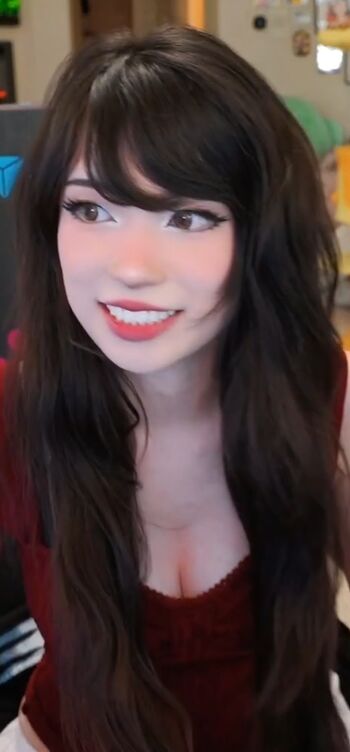 🔥 Emiru  page leaked private photo uncensored full