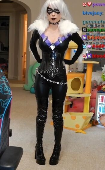 🔥 Emiru  page leaked private photo uncensored full