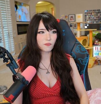 🔥 Emiru leaked private photo uncensored full