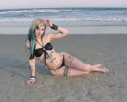 🔥 Emoemz leaked private photo uncensored full