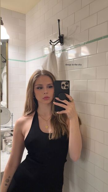 🔥 Erin moriarty page leaked private photo uncensored full