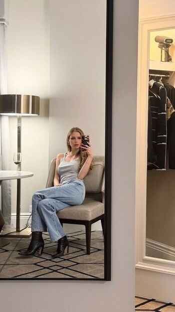 🔥 Erin moriarty leaked private photo uncensored full