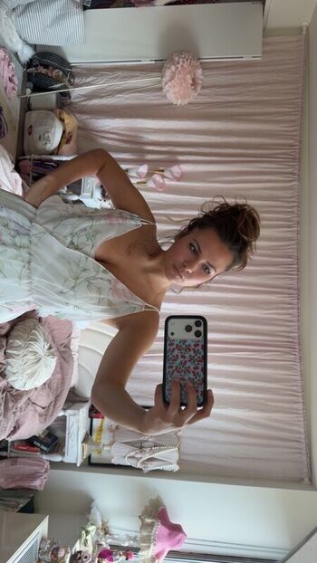 🔥 Ester dobrik leaked private photo uncensored full