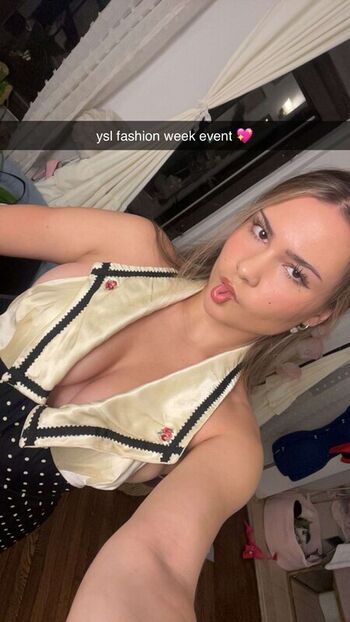 🔥 Ester dobrik page leaked private photo uncensored full