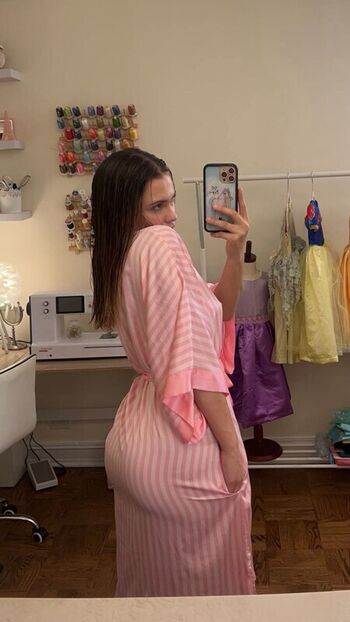 🔥 Ester dobrik page leaked private photo uncensored full