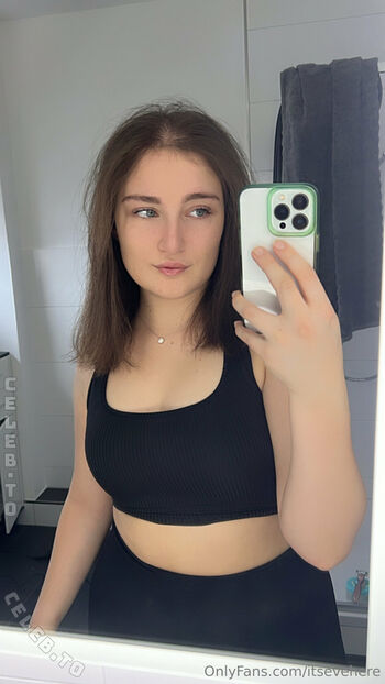 🔥 Evelynxka leaked private photo uncensored full