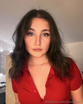 🔥 Evelynxka leaked private photo uncensored full