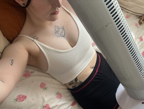 🔥 Faithlessgirlll leaked private photo uncensored full