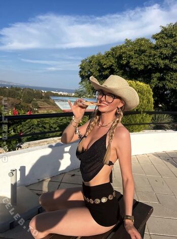 🔥 Feline trd page leaked private photo uncensored full