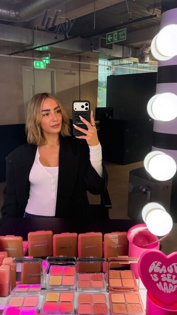 🔥 Frankie bridge leaked private photo uncensored full