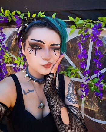 🔥 Girls play  page leaked private photo uncensored full