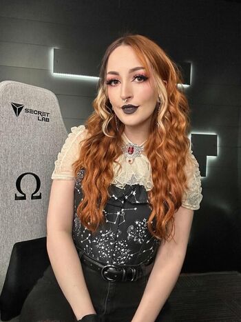 🔥 Girls play  page leaked private photo uncensored full